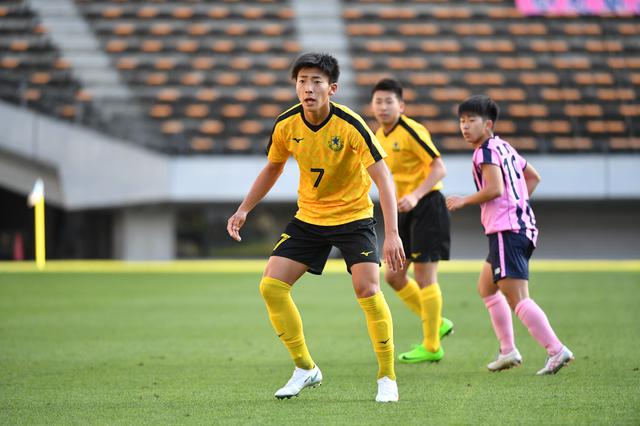 画像: 島野 怜 仙台育英 2年/MF 2回戦:仙台育英 3-0 宮崎日大