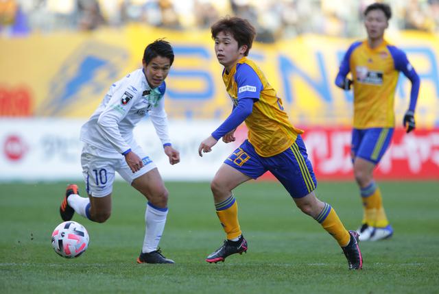 画像: 昨季は12試合の出場で無得点。2021年は飛躍の年となるか?(写真◎J.LEAGUE)