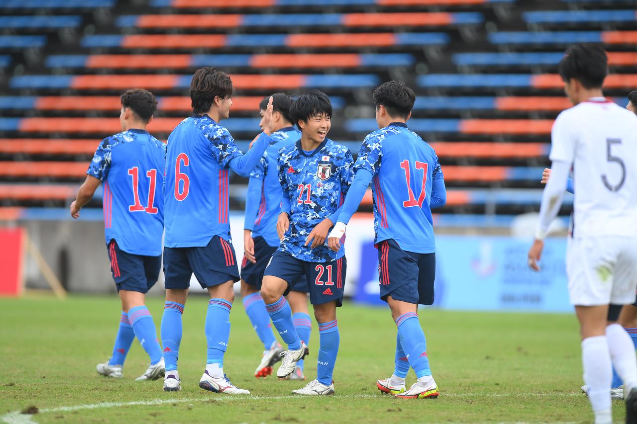 画像 : 4番目の画像 - 【写真】昨年10月のAFC U23アジア杯予選で日本はカンボジアと香港に勝利を収め、予選突破を決めた（写真◎山口高明） - サッカーマガジンWEB
