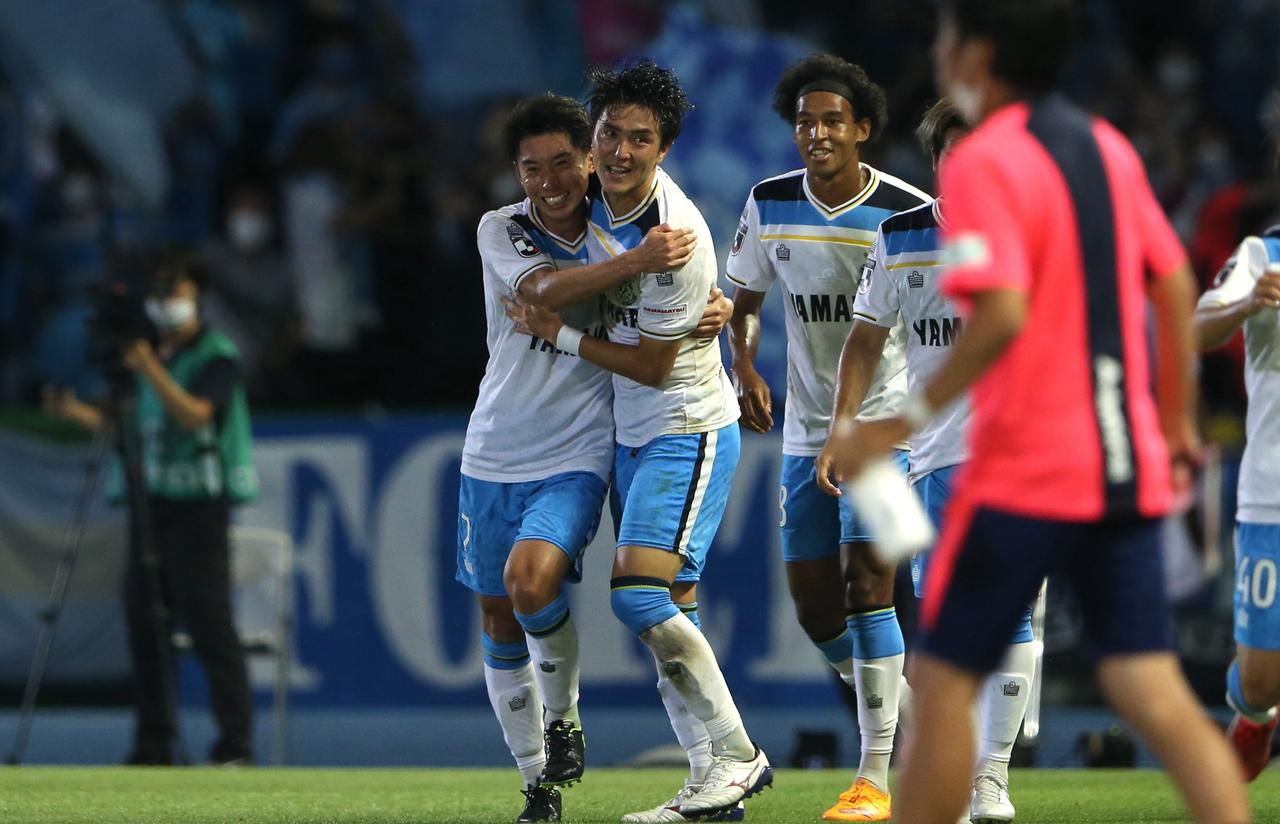 磐田が川崎fとの リターンマッチ で同点劇 終盤のヘッド一発で この勝ち点1が大きなものを生む J1第18節 1 2 サッカーマガジンweb