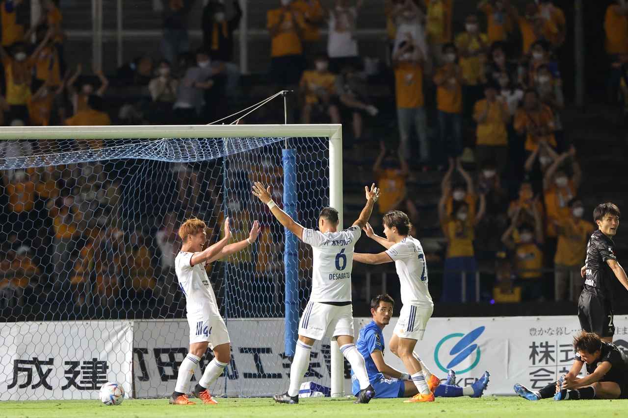 画像: 上位に食らいつく3位仙台は3点のリードを1点差にまで詰め寄られたが、逃げ切りに成功(写真◎J.LEAGUE)