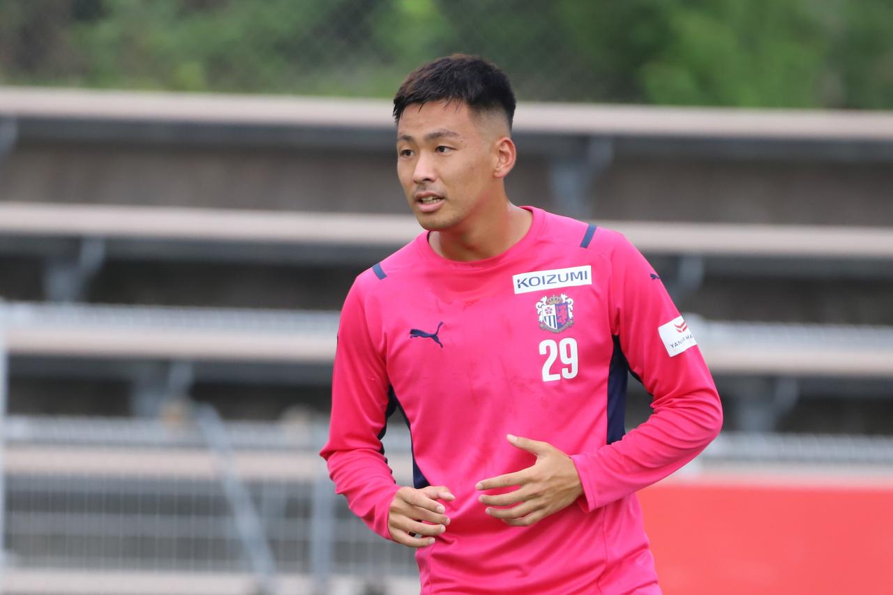 7dccba1ef329cfd32d6c2ca7a96f29