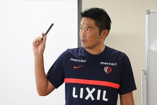 岩政大樹　直筆サイン　鹿島アントラーズカード　レア 岩政大樹さんの直筆サイン | 一般社団法人OKスポーツ振興会