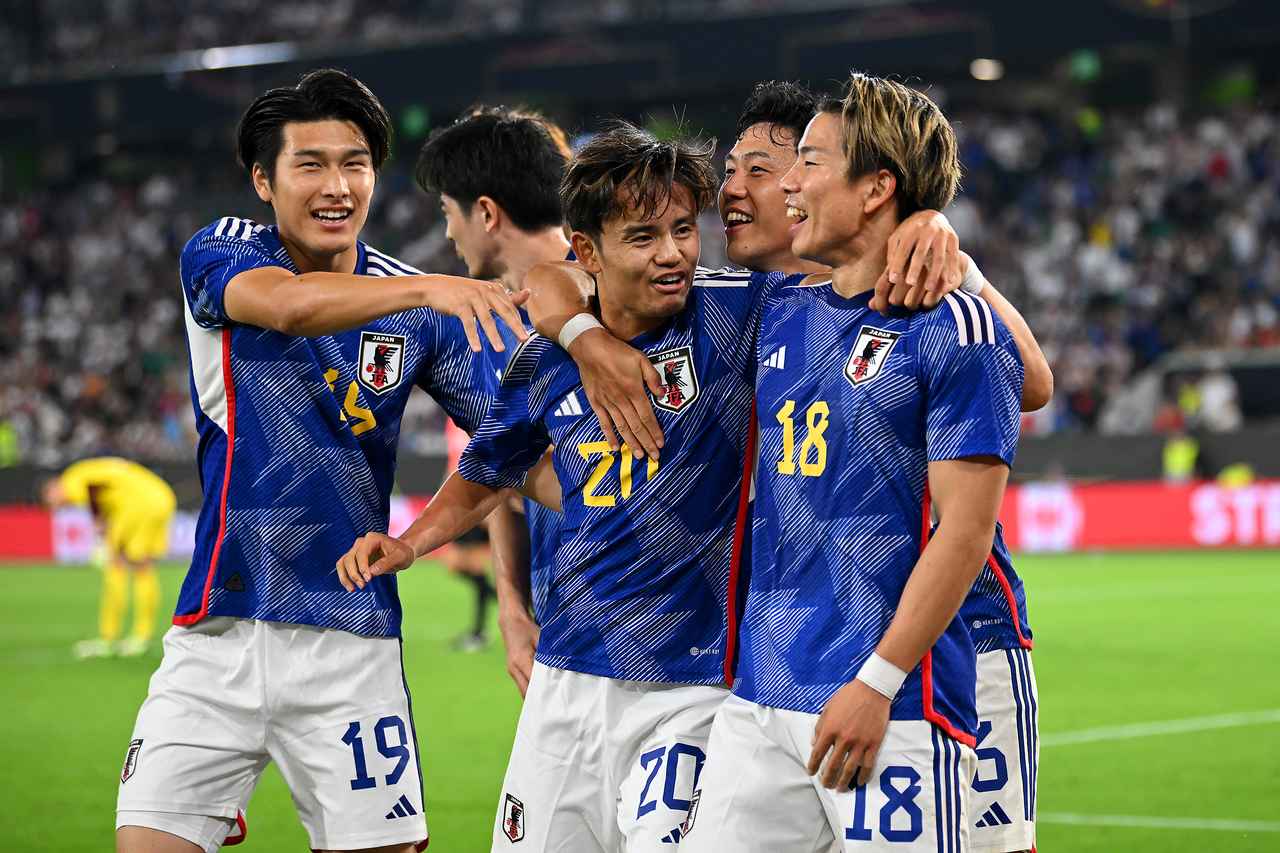 画像 : 5番目の画像 - 【写真】敵地で４ゴールを重ねて衝撃的な勝利を飾った（写真◎Getty Images） - サッカーマガジンWEB