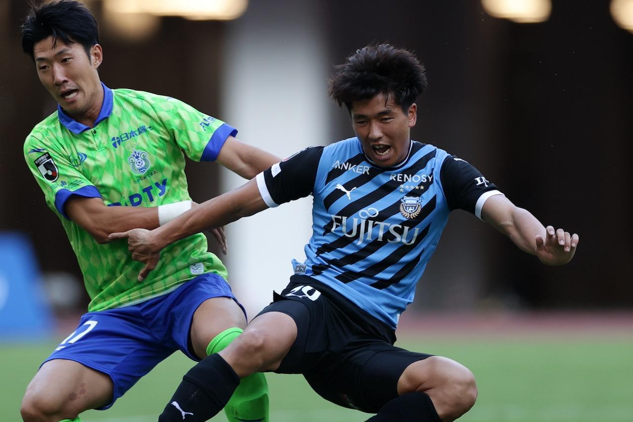 仕事、サッカーマガジンweb