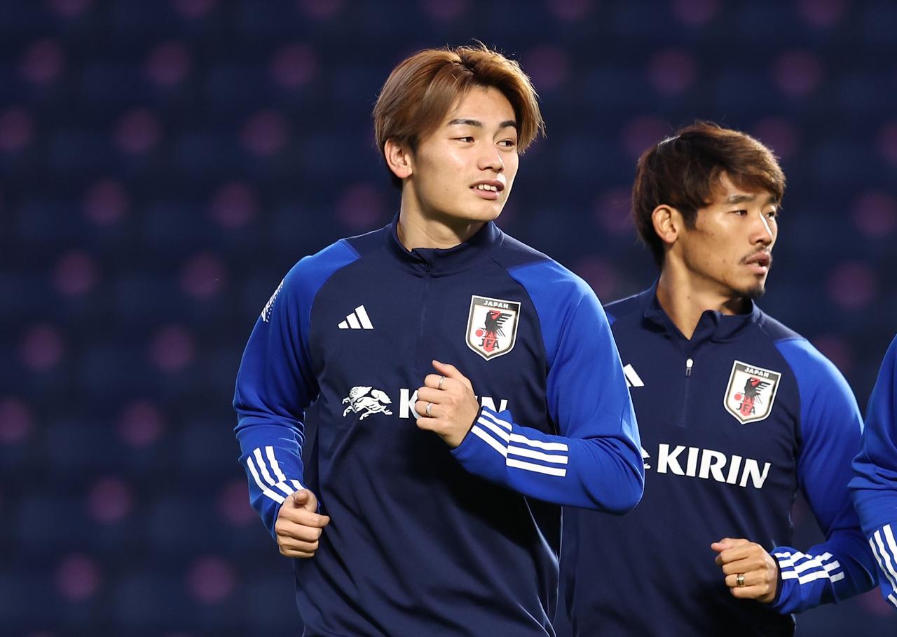 日本代表 上田綺世 #15 代表デビュー戦 ユニフォーム フェイエノールト