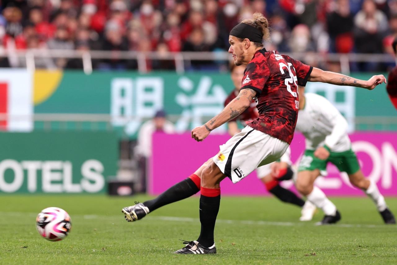 浦和と東京Vは前向きな痛み分け。ともに連敗は免れ、東京VはJ1で16年ぶりの勝ち点1◎J1第2節 - サッカーマガジンWEB