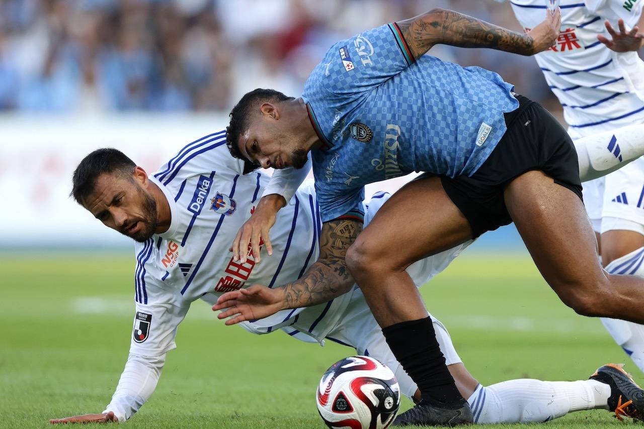 【新潟】「主将」舞行龍ジェームズが古巣を倒してクラブ初の決勝進出達成！ 9年前の悔しさ乗り越え「最後にいい試合をして優勝したい」 - サッカーマガジンWEB