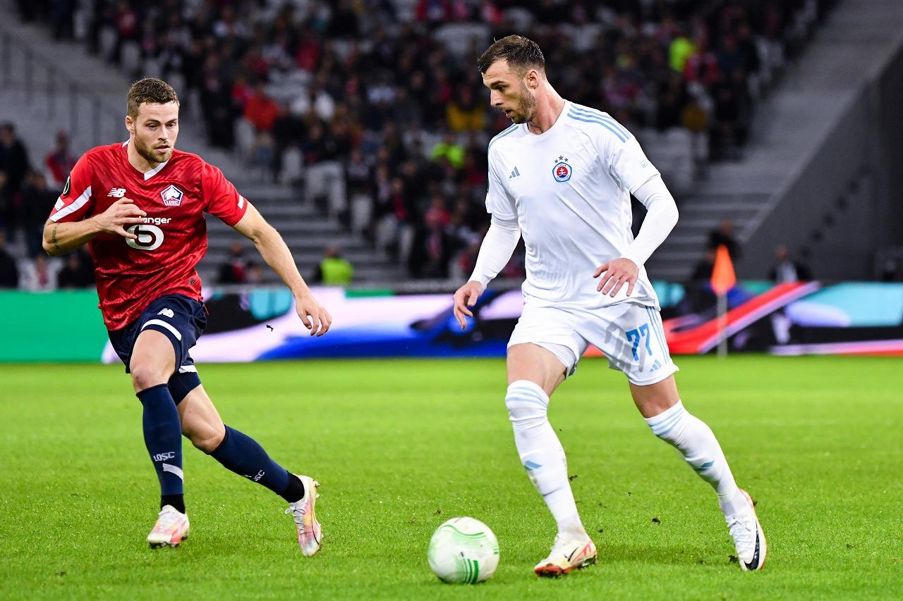 画像 : 1番目の画像 - ヨーロッパでも活躍した鹿島アントラーズのチャヴリッチ（写真◎Getty Images） - サッカーマガジンWEB