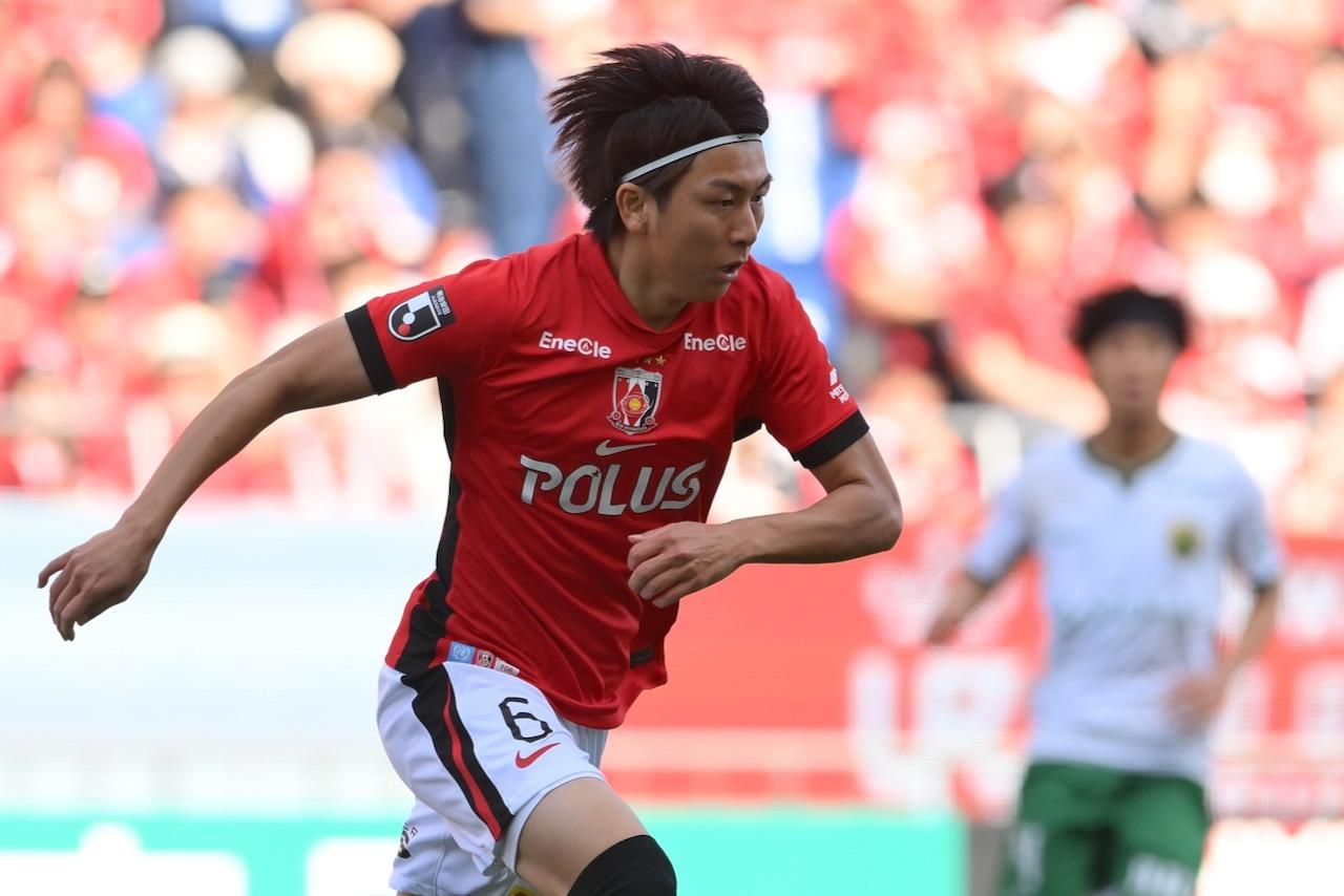 【浦和】駆け抜ける松本泰志がきらり！「ボランチをやりたかった」と「勝てて良かった」の二つの本心 - サッカーマガジンWEB