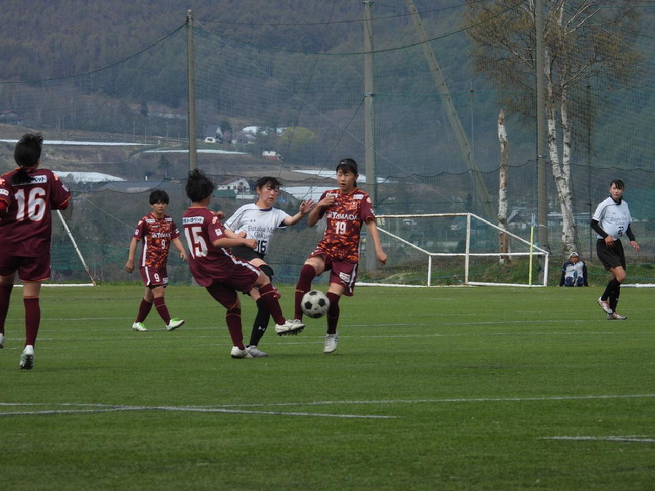 Images : 4番目の画像 - 【大会2日目フォトギャラリー】第38回サッカーマガジンカップ全国レディース大会 - サッカーマガジンWEB