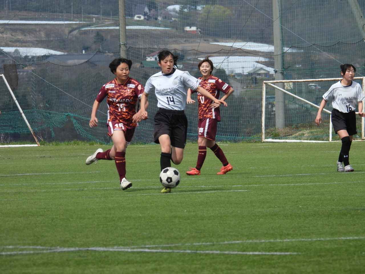 Images : 5番目の画像 - 【大会2日目フォトギャラリー】第38回サッカーマガジンカップ全国レディース大会 - サッカーマガジンWEB