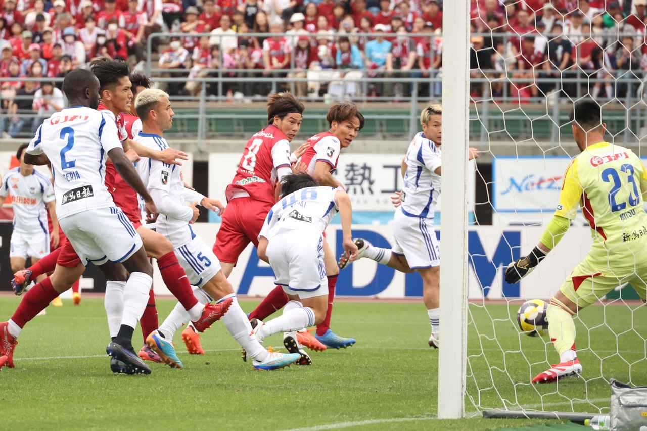 ファジアーノユニフォーム　S 江坂任 ファジアーノ岡山 | ♥️💙🤍𝓐𝓽𝓪𝓻𝓾💙🤍♥️ 8️⃣ #江坂任