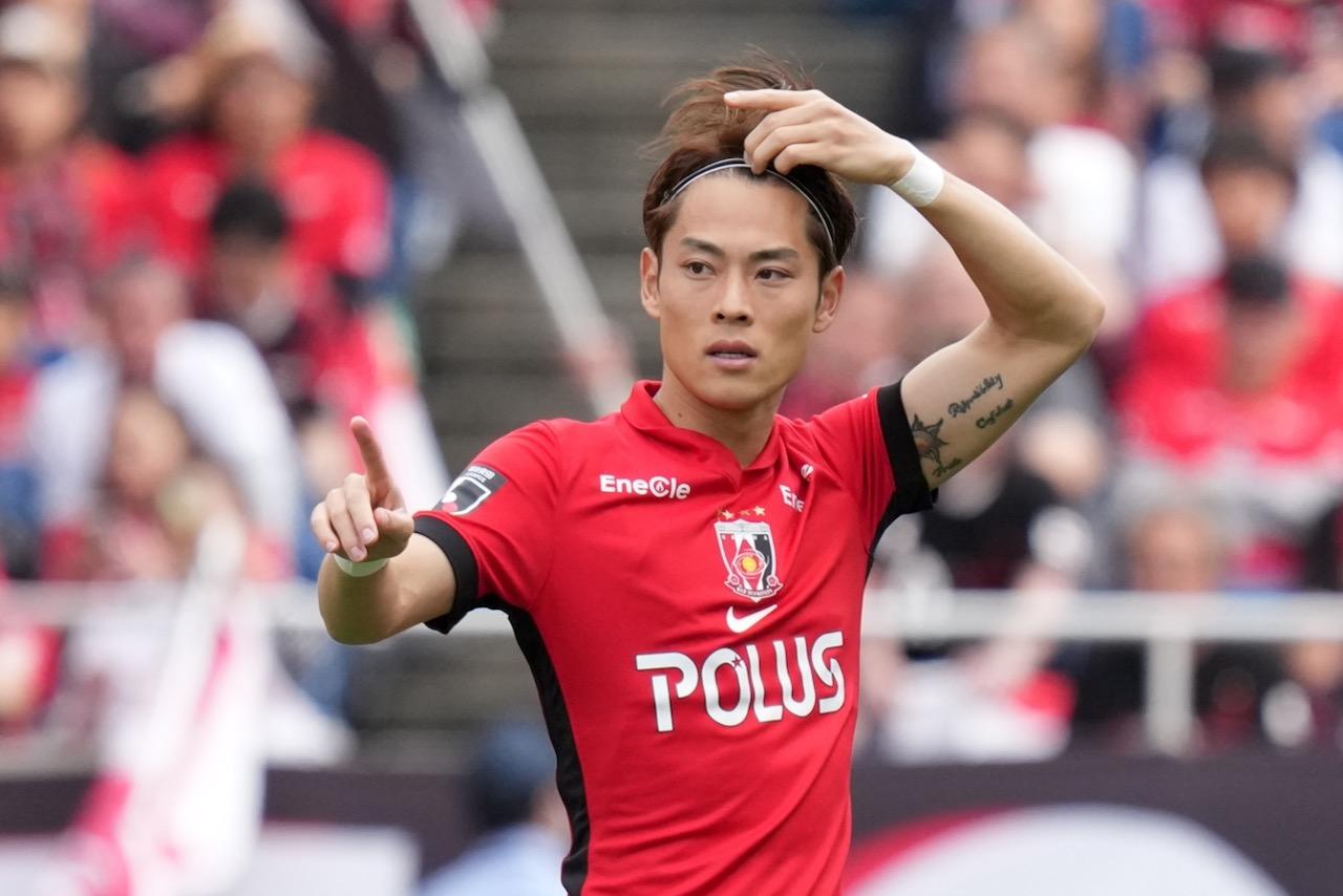 デザイン、サッカーマガジンweb
