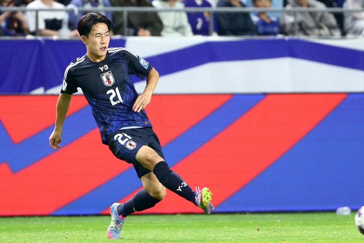 【日本代表】佐藤龍之介がW杯最終予選史上最年少出場！「勘違いせずにやっていきたい」 - サッカーマガジンWEB