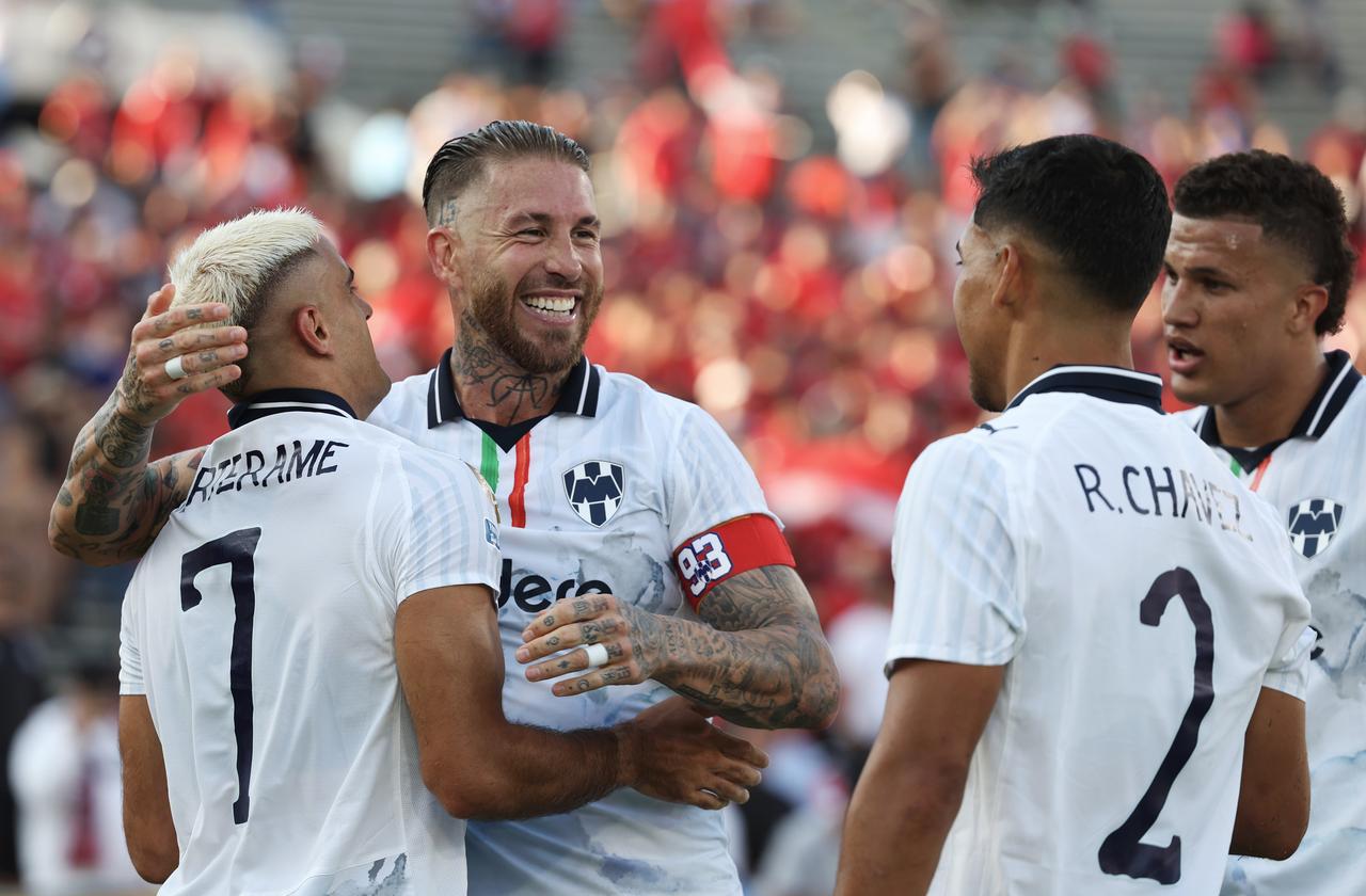 画像: 2位に浮上し、逆転で16強に進んだモンテレイ。セルヒオ・ラモスも主将として存在感を示した(写真◎Getty images)