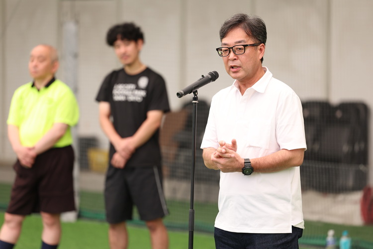 画像: 表彰式でプレゼンターを務めたアイエックス・ナレッジ株式会社代表取締役専務執行役員 経営企画本部長 中谷彰宏さん