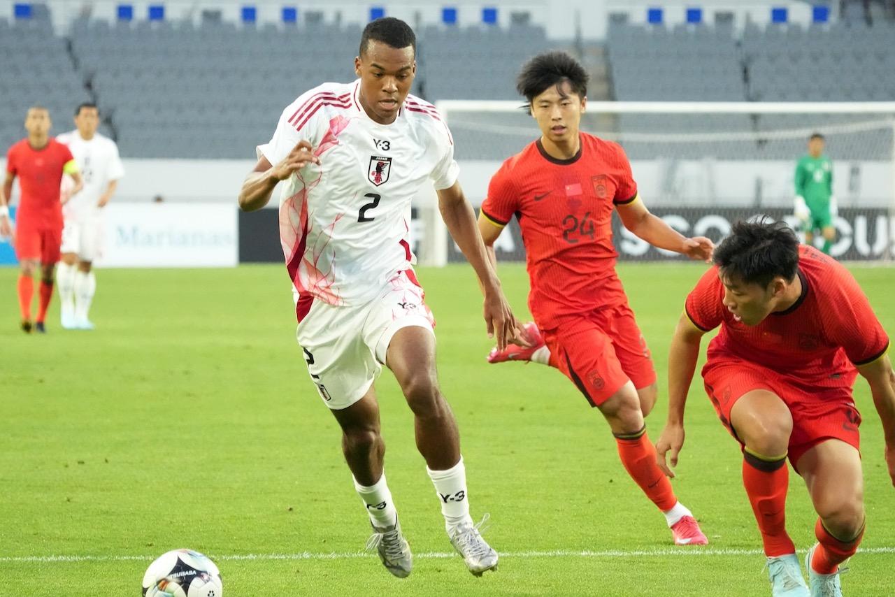 【日本代表】望月ヘンリー海輝がうれしい初ゴール！ 覚醒のカギは​​「思い切り」 - サッカーマガジンWEB