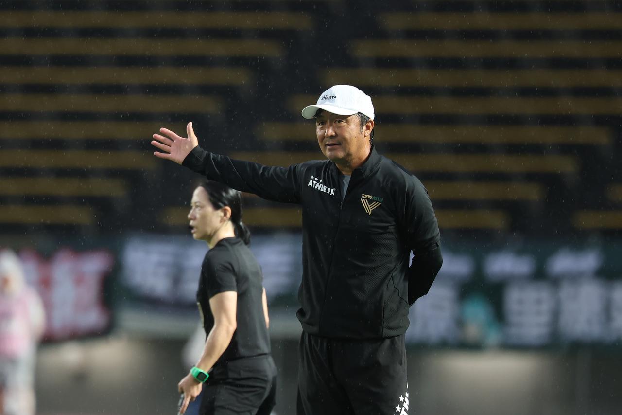 画像 : 12番目の画像 - 【写真】激しい雨の中での激闘となったI神戸と東京NBの開幕戦(写真◎WE LEAGUE) - サッカーマガジンWEB