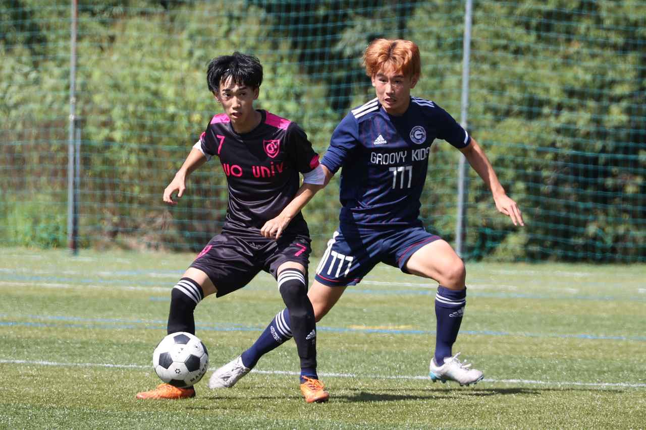 画像 : 8番目の画像 - 【写真】FCもこもこ高幡不動店（紺）と明治大学GroovyKids B（青）、立教大学サッカー愛好会A（白）と早稲田大学稲穂キッカーズC（エンジ）などが熱戦を繰り広げた予選リーグ第2戦（写真◎石倉利英） - サッカーマガジンWEB