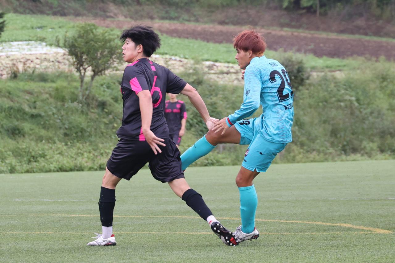 画像 : 4番目の画像 - 【写真】早稲田大学HUMAN FC Aの攻撃の中心として活躍した井料。後半の2得点で勝利に貢献した（写真◎高野徹、石倉利英） - サッカーマガジンWEB