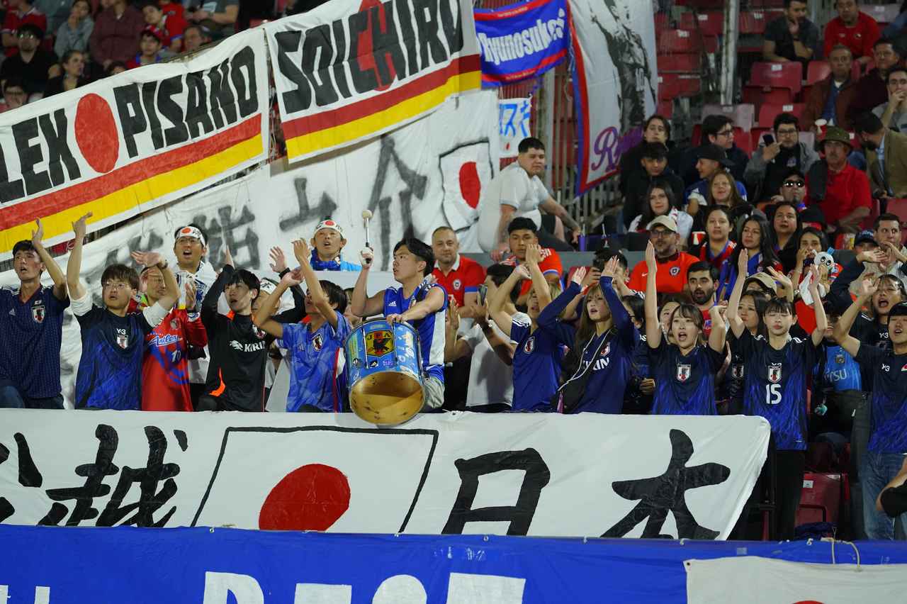 画像 : 8番目の画像 - 【写真一覧】重圧を跳ね除け、開催国チリを撃破した若き日本代表 - サッカーマガジンWEB