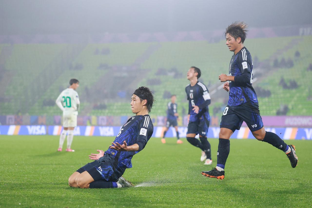 画像 : 7番目の画像 - 【写真一覧】攻守にスキのない戦いぶりでニュージーランドを３−０で撃破！ - サッカーマガジンWEB