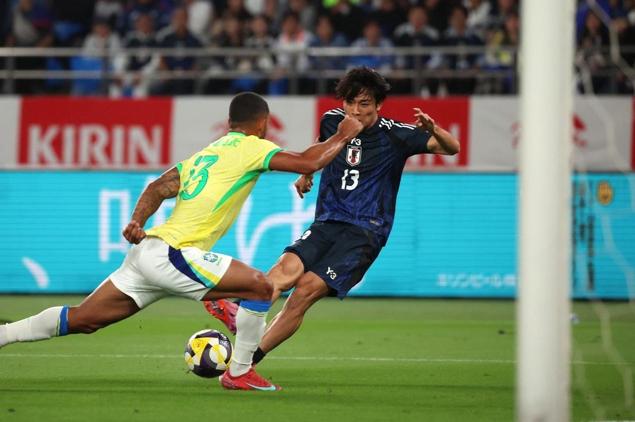 日本代表】中村敬斗が鮮やか右足ボレーで同点ゴール！ 歴史的初勝利に