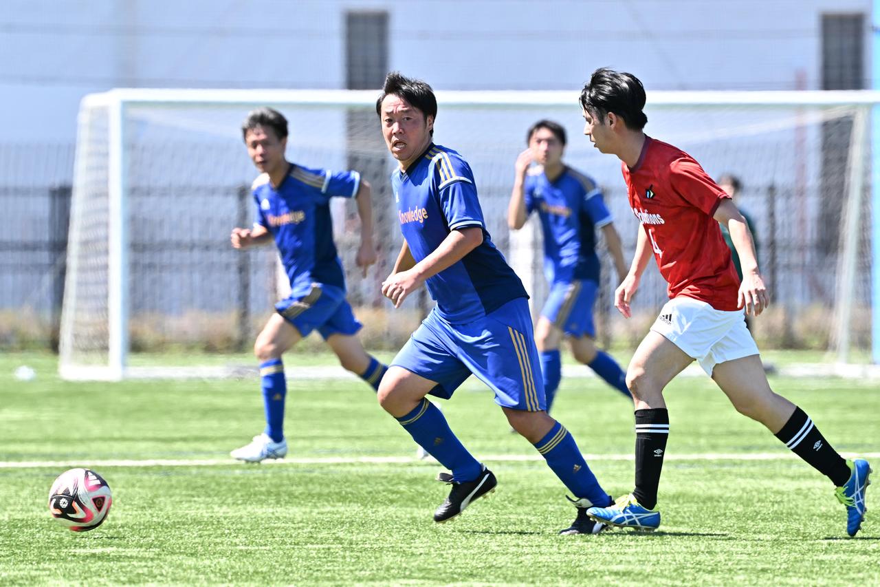 画像: 今季も司令塔としてIKIの攻撃をけん引する村関岳志（写真◎高野徹）