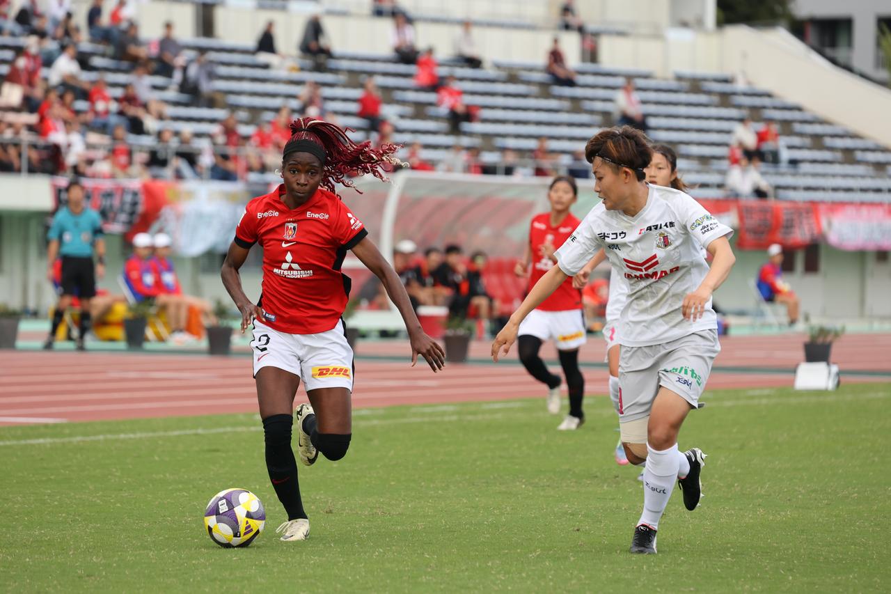 画像 : 14番目の画像 - 【写真】浦和がホームで4得点の快勝。C大阪はハーフタイムの選手交代も実らず無得点に抑えられた(写真◎森田将義) - サッカーマガジンWEB