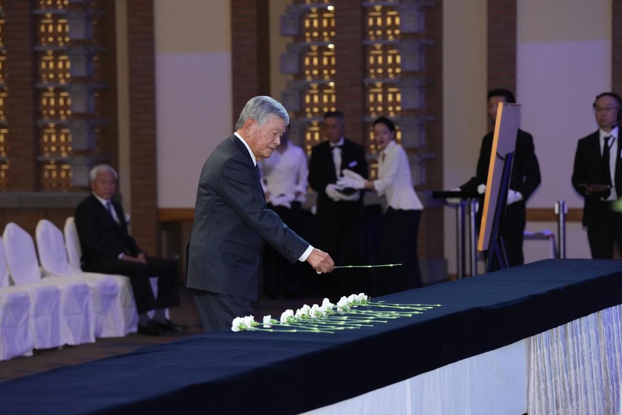 画像 : 5番目の画像 - 【写真】川淵三郎氏、王貞治氏、横山謙三氏、森保一監督ら約500名が参列した(写真◎JMPA川口洋邦) - サッカーマガジンWEB