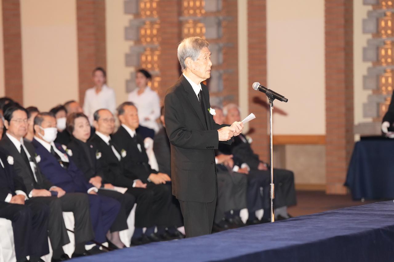 画像 : 2番目の画像 - 【写真】川淵三郎氏、王貞治氏、横山謙三氏、森保一監督ら約500名が参列した(写真◎JMPA川口洋邦) - サッカーマガジンWEB