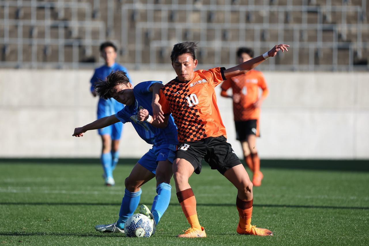 画像 : 3番目の画像 - 【写真一覧】前半に畳かけた高川学園が福井商を下した（写真◎高野徹） - サッカーマガジンWEB