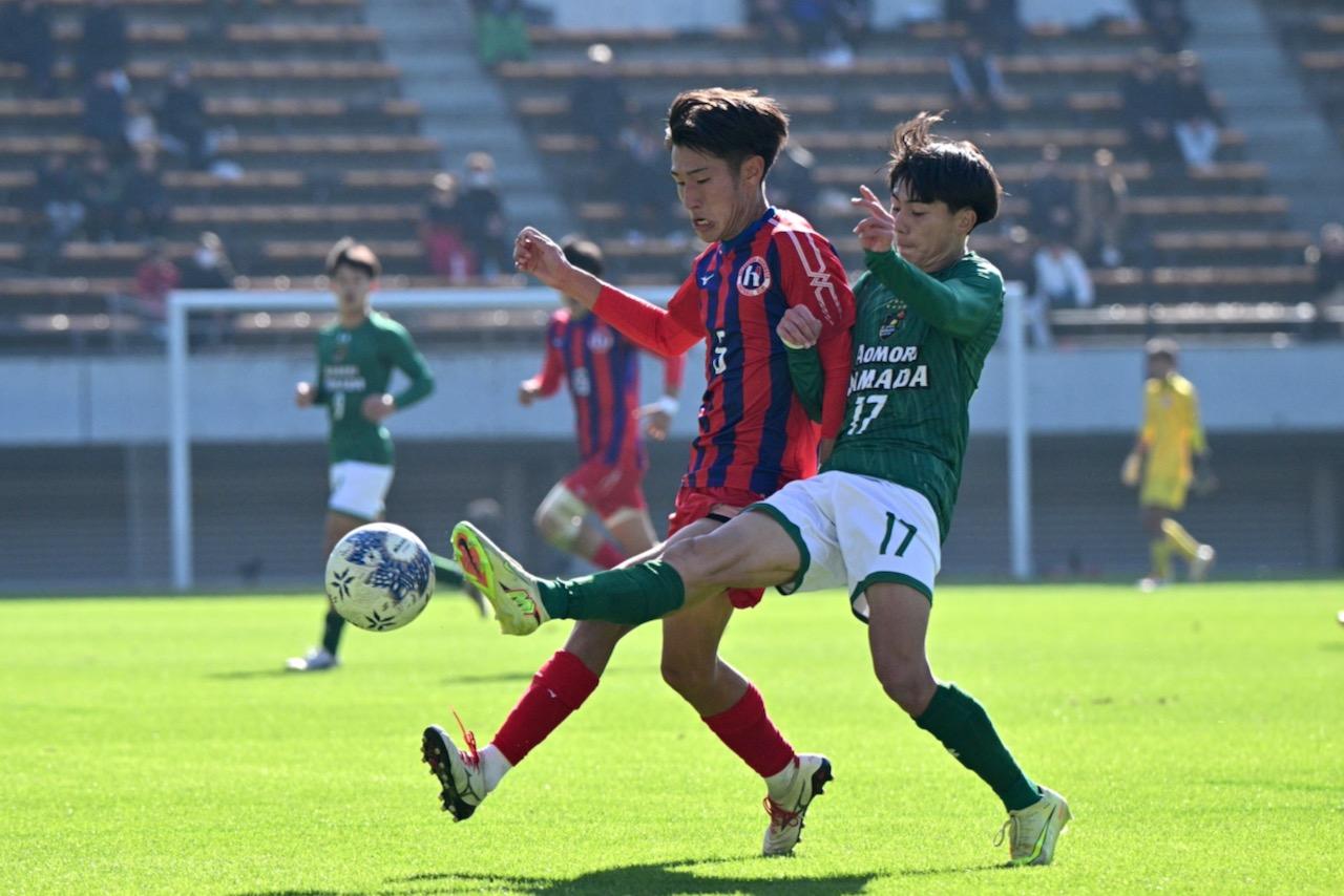 画像 : 3番目の画像 - 【写真一覧】青森山田が優勢も、初芝橋本も後半に逆襲を仕掛けた（写真◎戸加里真司） - サッカーマガジンWEB