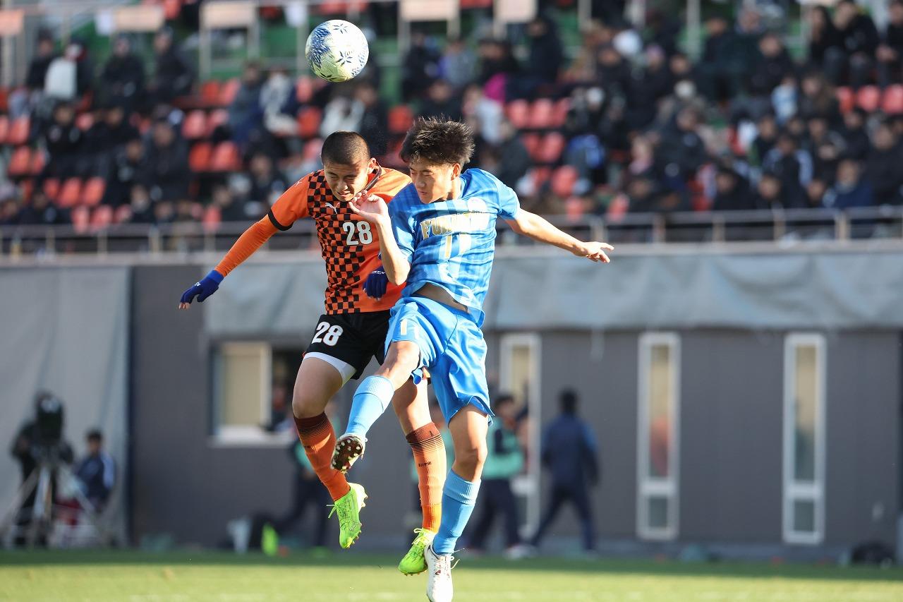 画像 : 7番目の画像 - 【写真一覧】前半に畳かけた高川学園が福井商を下した(写真◎高野徹) - サッカーマガジンWEB