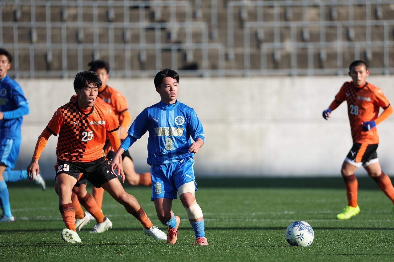 画像 : 6番目の画像 - 【写真一覧】前半に畳かけた高川学園が福井商を下した（写真◎高野徹） - サッカーマガジンWEB