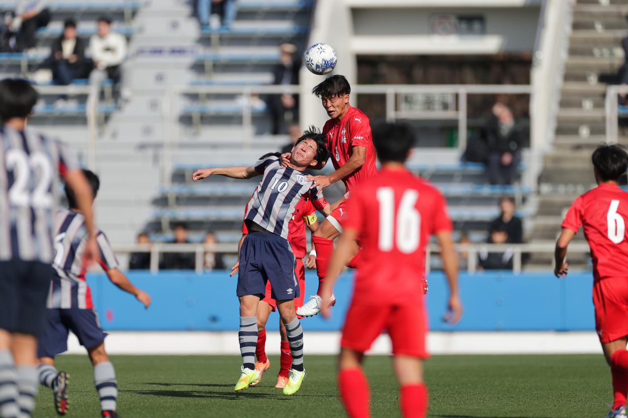 画像 : 2番目の画像 - 【写真】神村学園から前半から得点を重ね、東海学園を寄せつけなかった（写真◎金子悟） - サッカーマガジンWEB