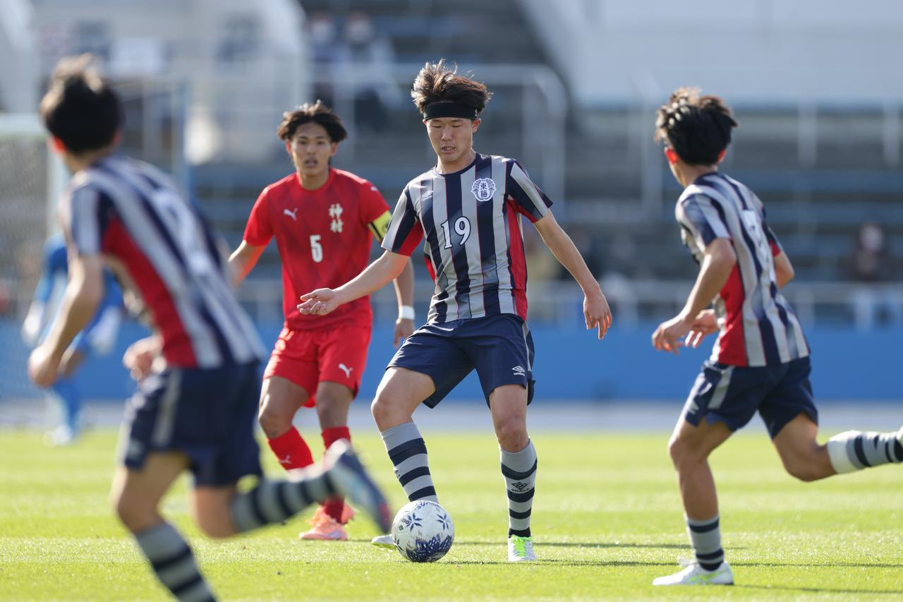 画像 : 4番目の画像 - 【写真】神村学園から前半から得点を重ね、東海学園を寄せつけなかった（写真◎金子悟） - サッカーマガジンWEB