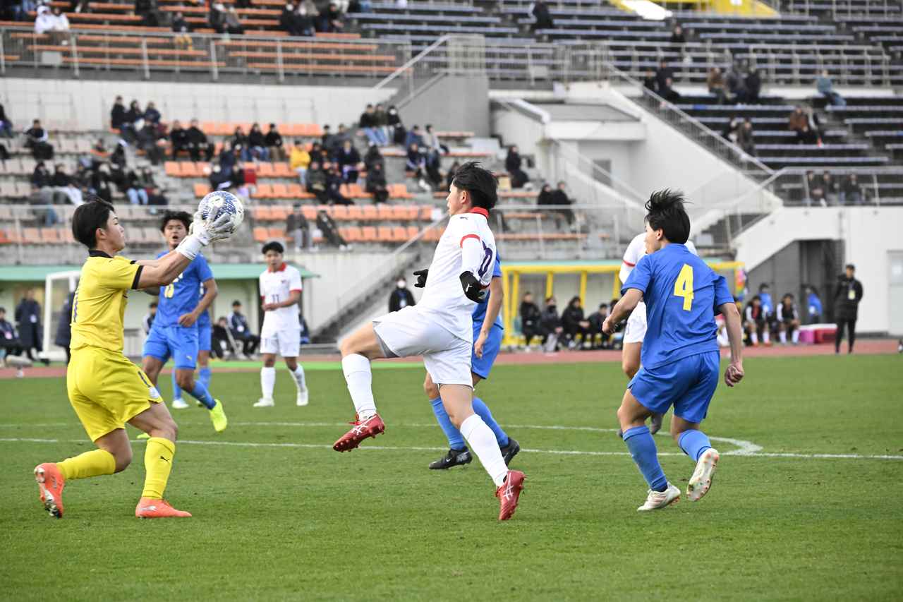 画像 : 7番目の画像 - 【写真一覧】過去に優勝経験のある富山一が初戦を突破（写真◎矢野寿明） - サッカーマガジンWEB