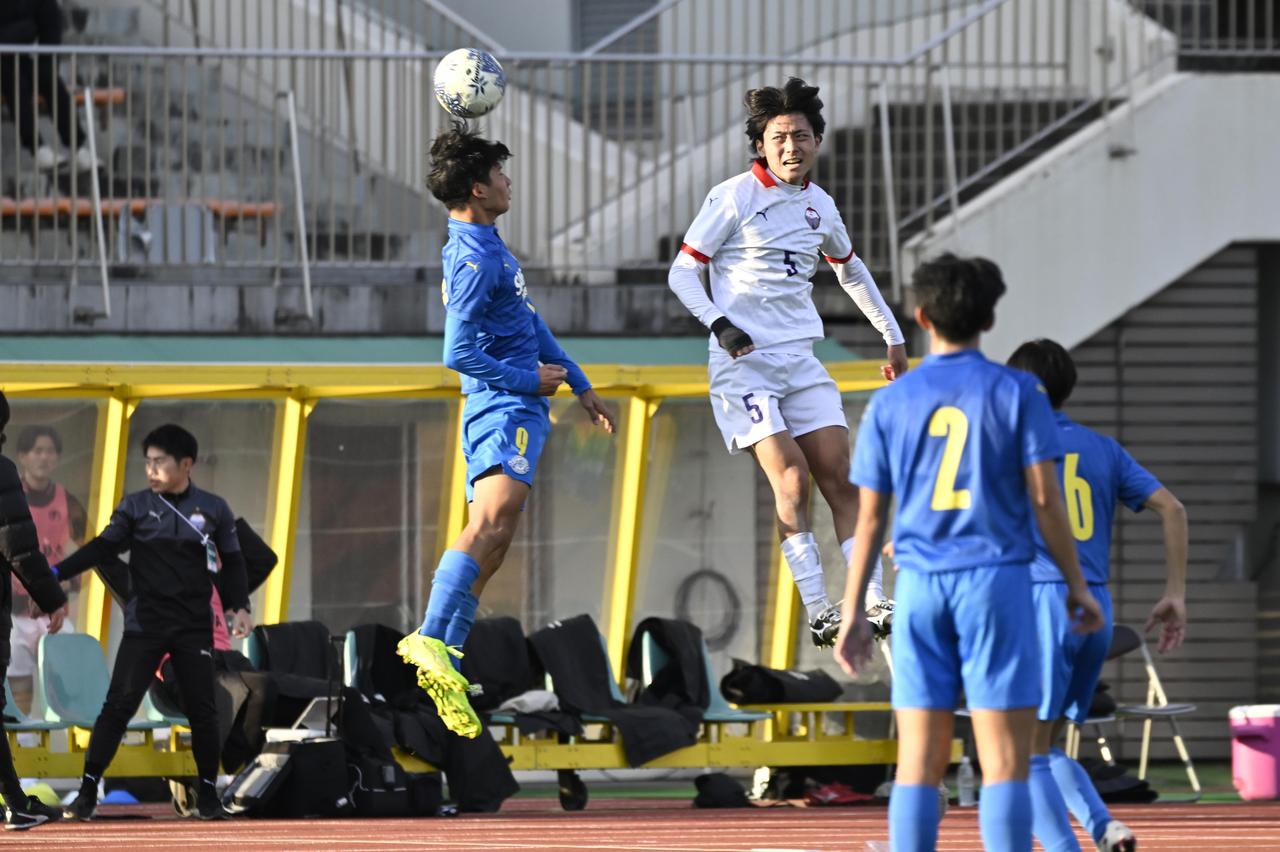 画像 : 3番目の画像 - 【写真一覧】過去に優勝経験のある富山一が初戦を突破（写真◎矢野寿明） - サッカーマガジンWEB