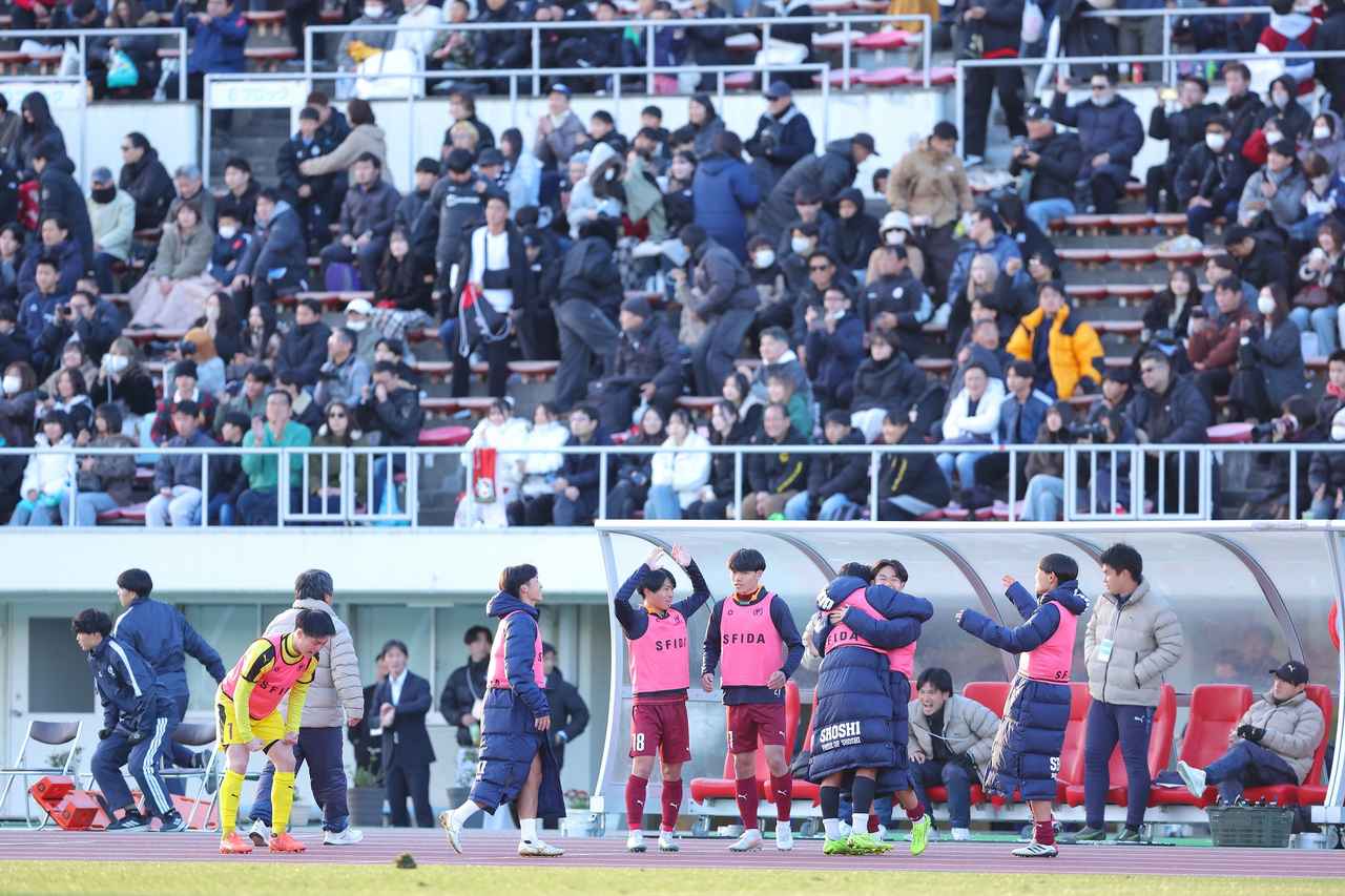 画像 : 8番目の画像 - 【写真一覧】前半のリードを守った尚志が山梨学院に勝ち切る（写真◎桜井ひとし） - サッカーマガジンWEB