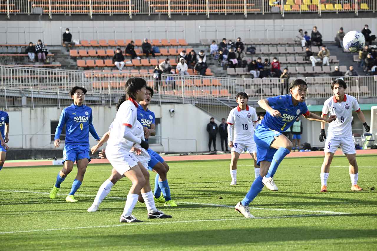 画像 : 1番目の画像 - 【写真一覧】過去に優勝経験のある富山一が初戦を突破（写真◎矢野寿明） - サッカーマガジンWEB