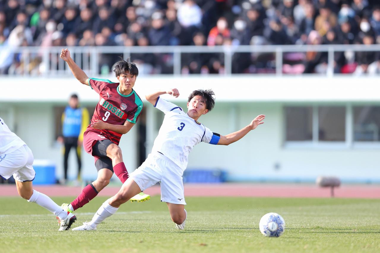 画像 : 1番目の画像 - 【写真一覧】試合はＰＫ戦に進むと思われたが…劇的な結末を迎えた（写真◎桜井ひとし） - サッカーマガジンWEB