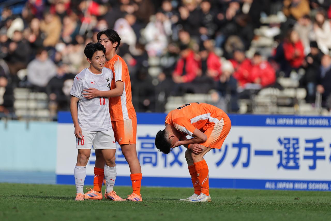 画像 : 12番目の画像 - 【写真一覧】破壊力あふれる攻撃で神村学園が水口を下した（写真◎金子悟） - サッカーマガジンWEB