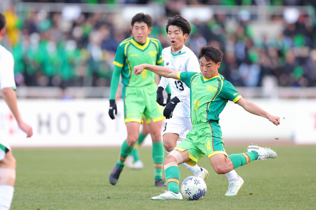 画像 : 5番目の画像 - 【写真一覧】技術力だけではなく、勝利への意欲や執念のぶつかり合いとなった帝京長岡対昌平（写真◎桜井ひとし） - サッカーマガジンWEB