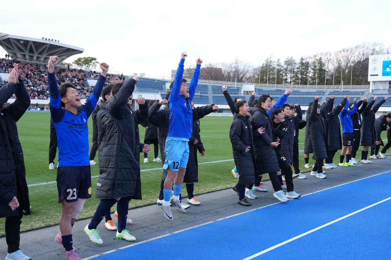 画像 : 10番目の画像 - 【写真一覧】東福岡が2点を先行するも興國が粘りを見せた（写真◎小山真司） - サッカーマガジンWEB