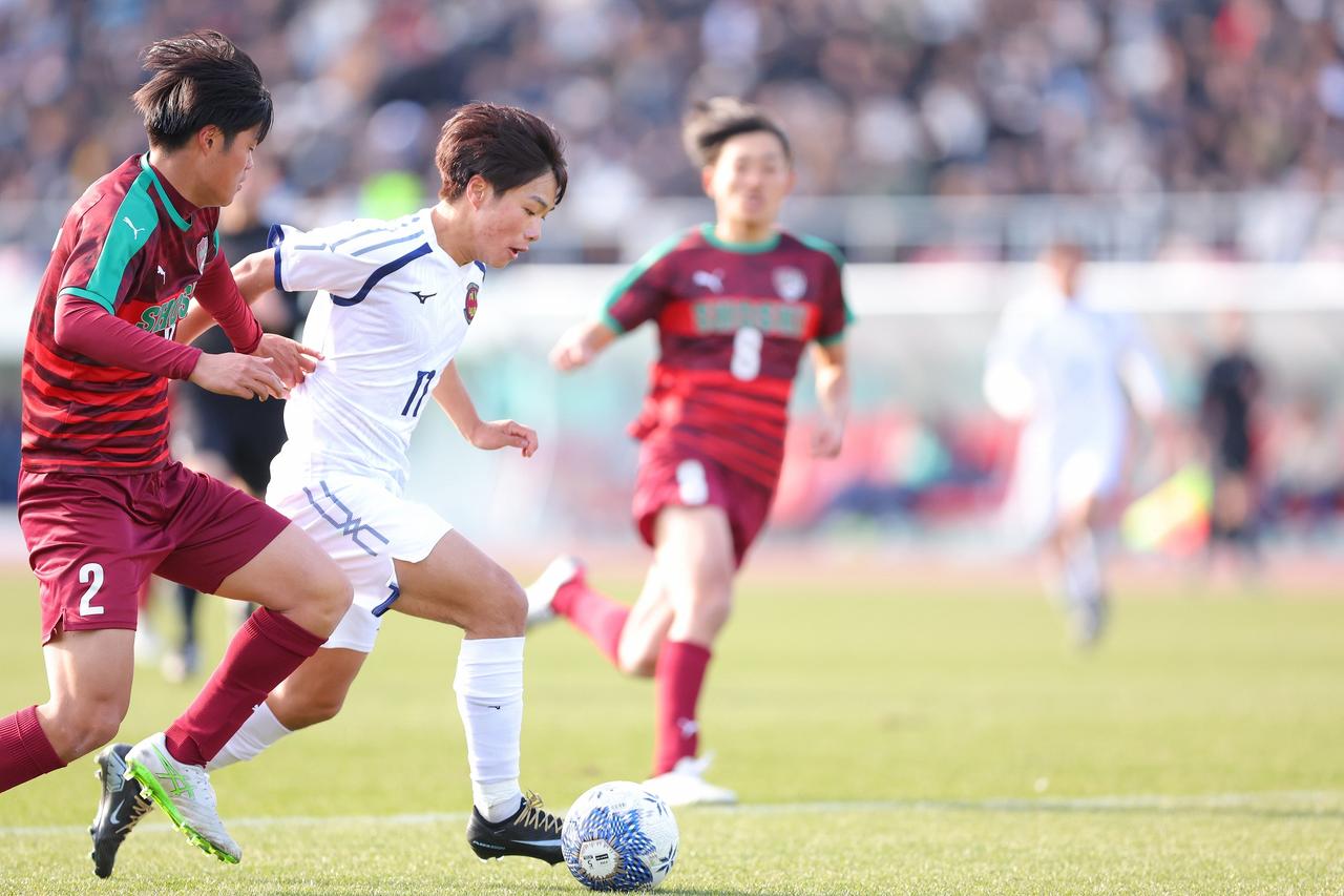 画像 : 6番目の画像 - 【写真一覧】試合はＰＫ戦に進むと思われたが…劇的な結末を迎えた（写真◎桜井ひとし） - サッカーマガジンWEB