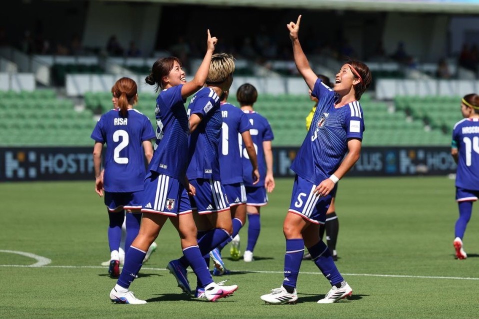 画像: 先制点後のゴールパフォーマンスは谷川選手からの提案だった（写真◎Getty Images）