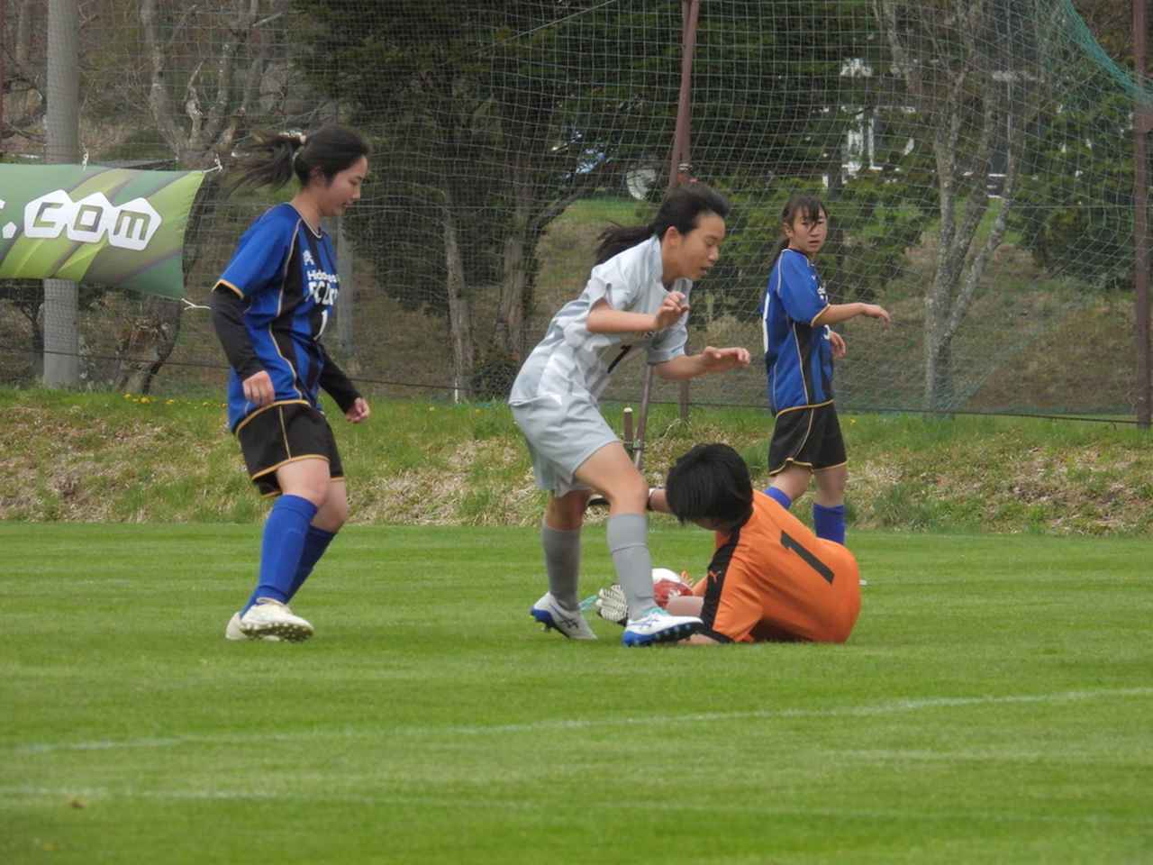 画像 : 13番目の画像 - 【フォトアルバム】大会1日目の女子プレーヤーたち - サッカーマガジンWEB