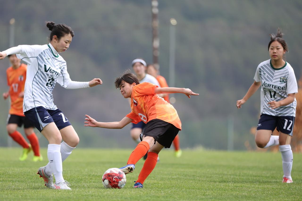 画像 : 15番目の画像 - 【フォトアルバム】大会2日目の女子プレーヤーたち - サッカーマガジンWEB